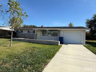 210 Shawnee Drive, Bedford, IN 47421