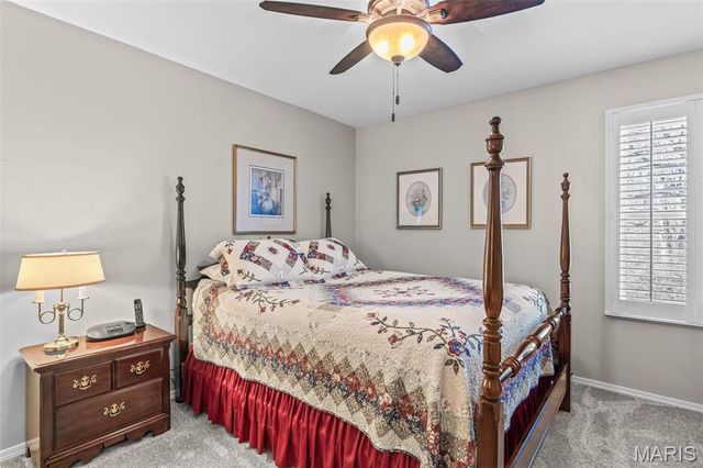 951 Riverwood Place Drive, Florissant, MO 63031