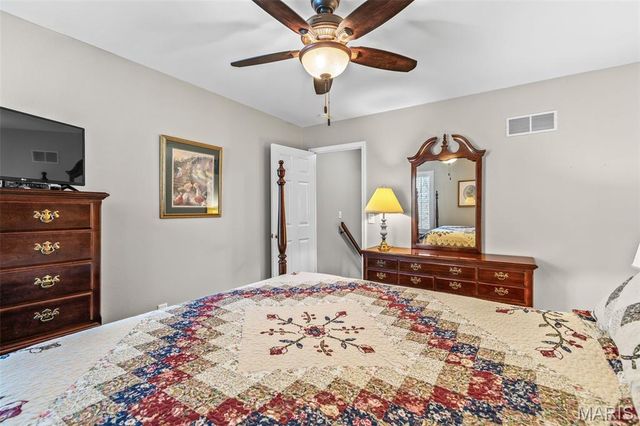 951 Riverwood Place Drive, Florissant, MO 63031