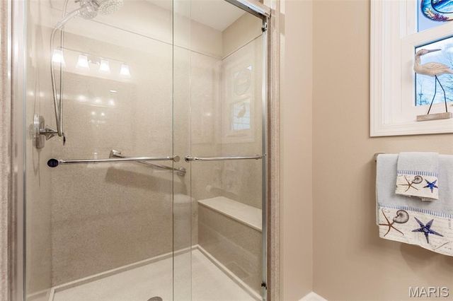 951 Riverwood Place Drive, Florissant, MO 63031