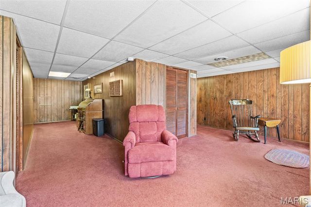 951 Riverwood Place Drive, Florissant, MO 63031