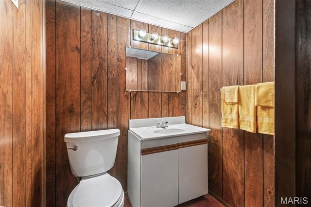 951 Riverwood Place Drive, Florissant, MO 63031