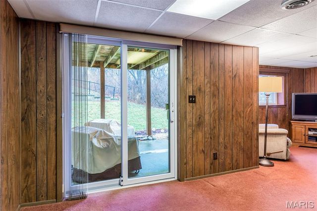 951 Riverwood Place Drive, Florissant, MO 63031