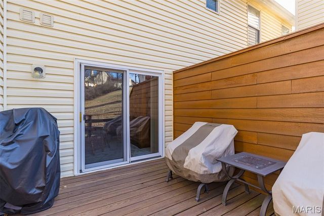 951 Riverwood Place Drive, Florissant, MO 63031