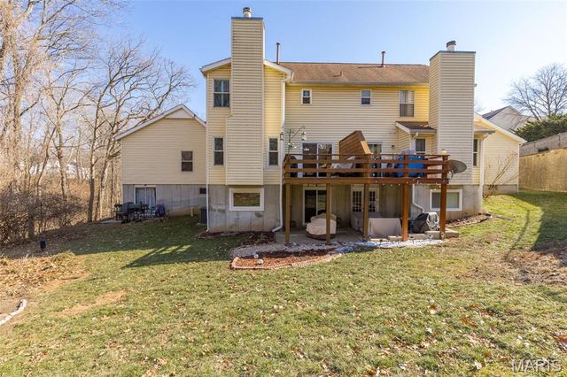 951 Riverwood Place Drive, Florissant, MO 63031