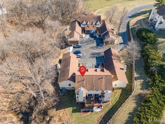 951 Riverwood Place Drive, Florissant, MO 63031