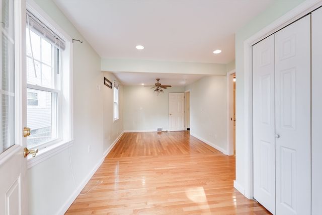 57 Bither St, Springfield, MA 01118