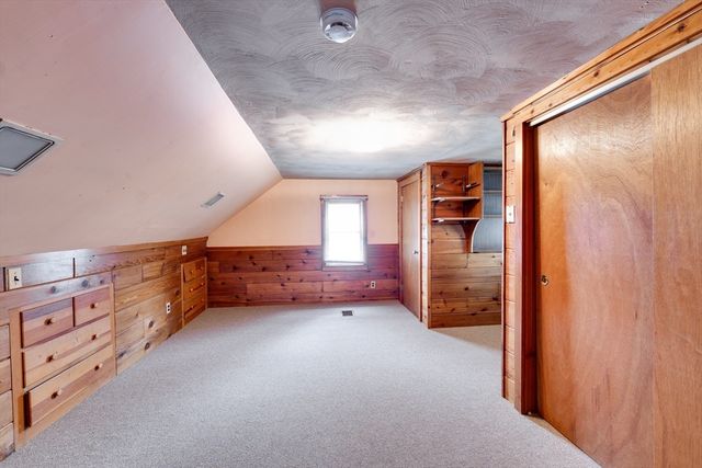57 Bither St, Springfield, MA 01118