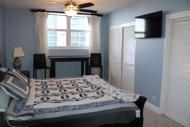 3001 S Ocean Drive 1011, Hollywood, FL 33019