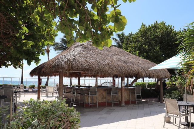 3001 S Ocean Drive 1011, Hollywood, FL 33019