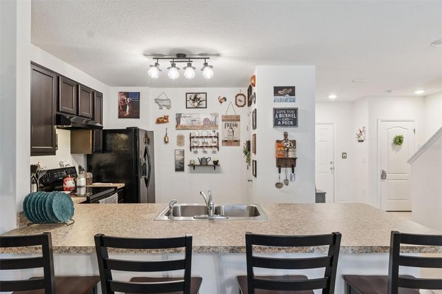 427 ARBOR LAKES DRIVE, Davenport, FL 33896