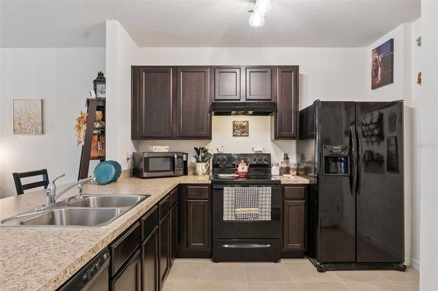 427 ARBOR LAKES DRIVE, Davenport, FL 33896