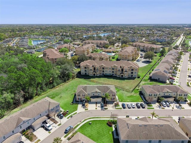 427 ARBOR LAKES DRIVE, Davenport, FL 33896