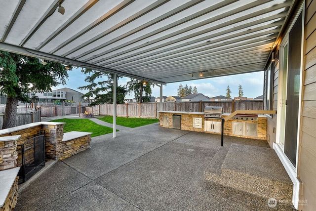 19114 110th Avenue Ct E, Puyallup, WA 98374