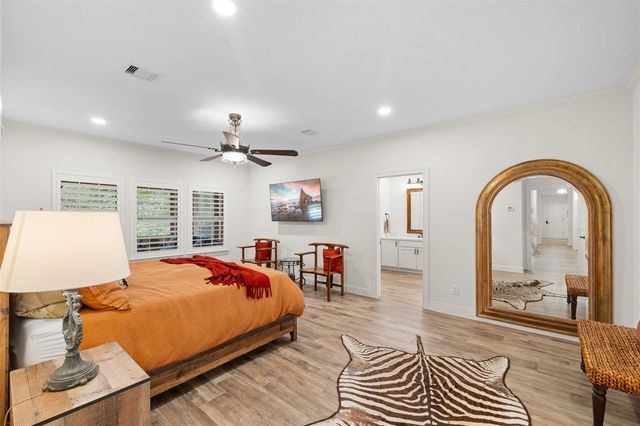 404 Saint Andrews Drive, New Ulm, TX 78950