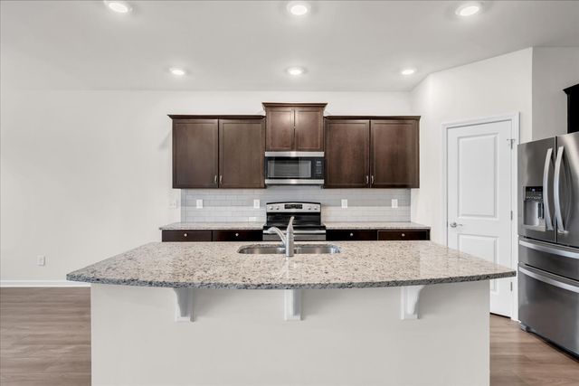 1846 Radnor Rd, Lebanon, TN 37087