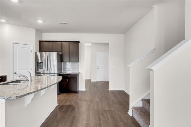 1846 Radnor Rd, Lebanon, TN 37087