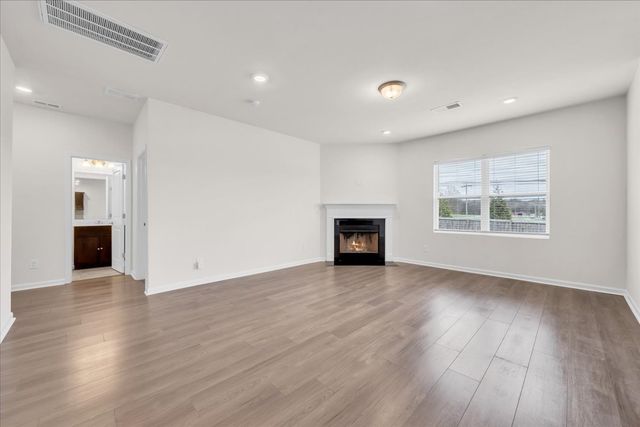 1846 Radnor Rd, Lebanon, TN 37087