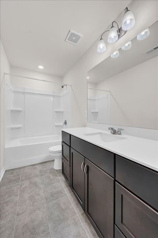 1846 Radnor Rd, Lebanon, TN 37087