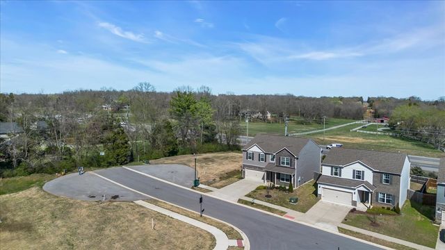 1846 Radnor Rd, Lebanon, TN 37087