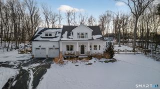 11 Ridgewood Club Road, Prospect, CT 06712