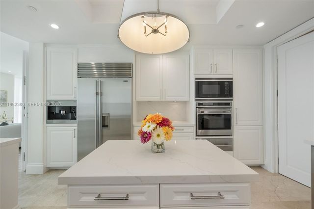 10295 Collins Avenue 2203, Bal Harbour, FL 33154