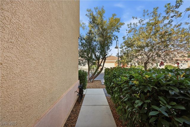 265 Rolling Springs Drive, Las Vegas, NV 89148