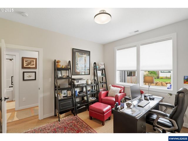 1408 Princeton Av, Silverton, OR 97381