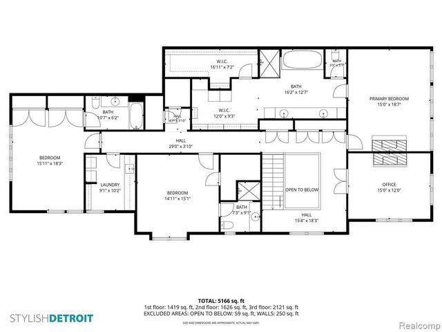 300 Woodland Villa Court, Birmingham, MI 48009