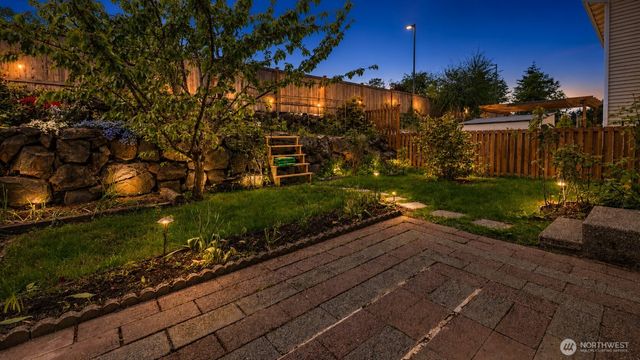 14610 33rd Place W, Lynnwood, WA 98087