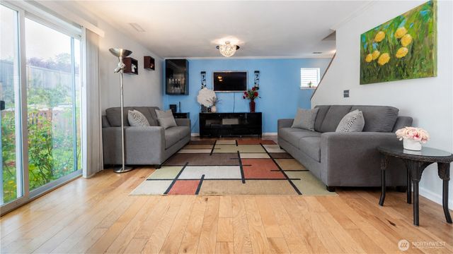 14610 33rd Place W, Lynnwood, WA 98087