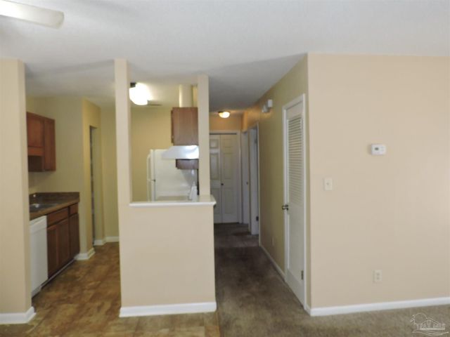 130 E 9 Mile Rd 17, Pensacola, FL 32534
