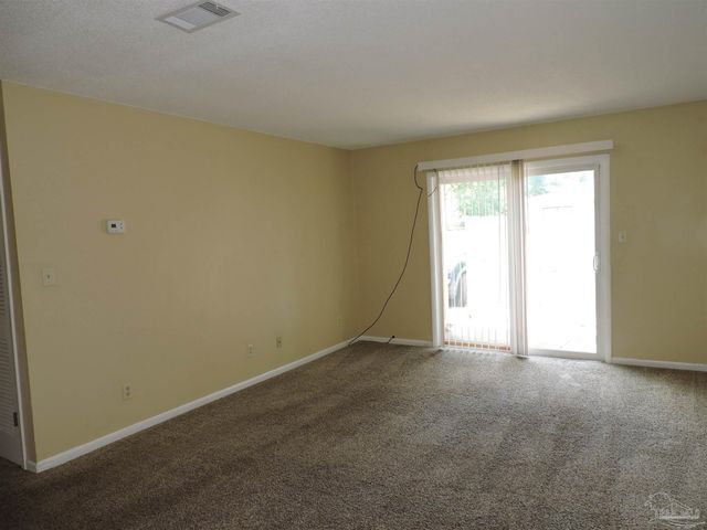 130 E 9 Mile Rd 17, Pensacola, FL 32534
