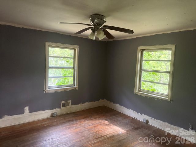 312 Davis Park Road, Gastonia, NC 28052