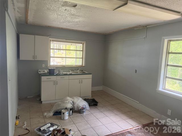 312 Davis Park Road, Gastonia, NC 28052