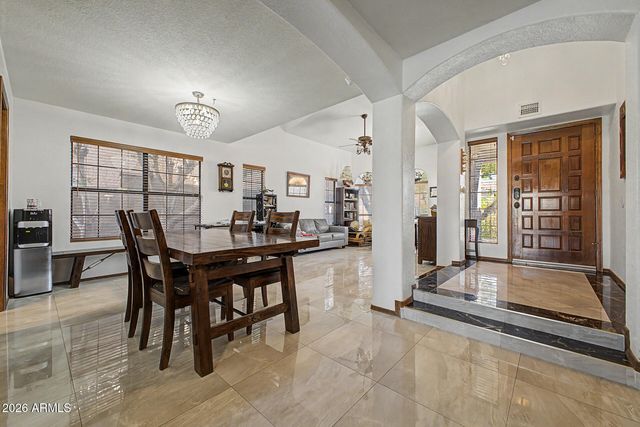 7426 W ORAIBI Drive, Glendale, AZ 85308