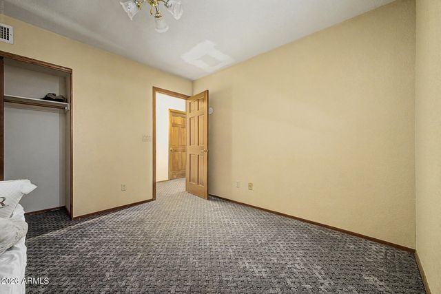 7426 W ORAIBI Drive, Glendale, AZ 85308