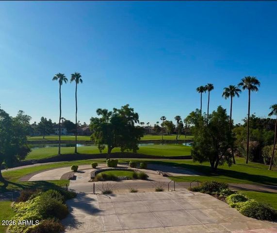 7426 W ORAIBI Drive, Glendale, AZ 85308