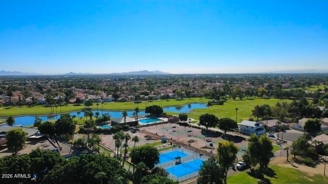 7426 W ORAIBI Drive, Glendale, AZ 85308