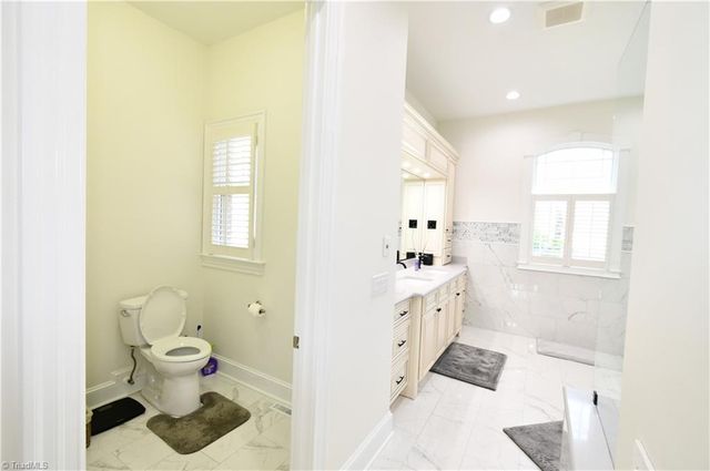 537 Montclaire Drive, Mount Airy, NC 27030