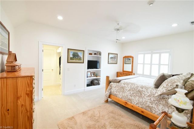 537 Montclaire Drive, Mount Airy, NC 27030