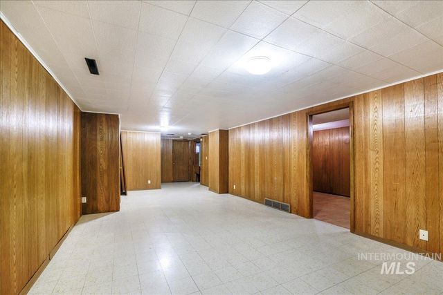 628 N Sunrise Blvd, Twin Falls, ID 83301