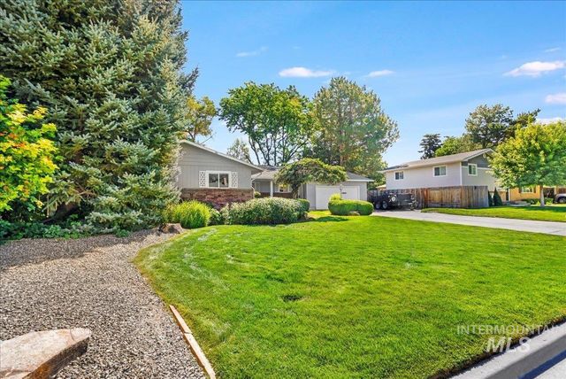 628 N Sunrise Blvd, Twin Falls, ID 83301