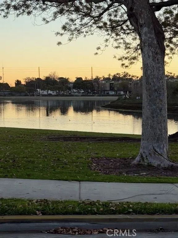 425 Terraine A, Long Beach, CA 90814