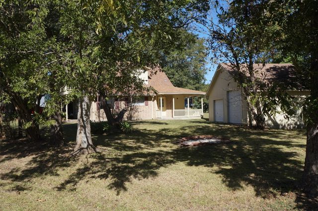 173 Lazy Water Drive, Livingston, TX 77351
