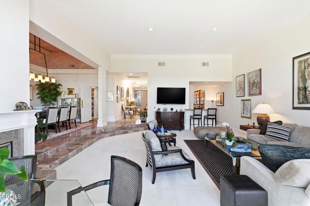 2317 Canyonback Road, Los Angeles, CA 90049