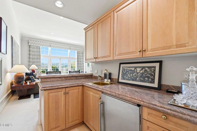 2317 Canyonback Road, Los Angeles, CA 90049