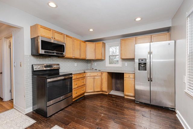 9144 W Park Hill AVENUE, Milwaukee, WI 53226