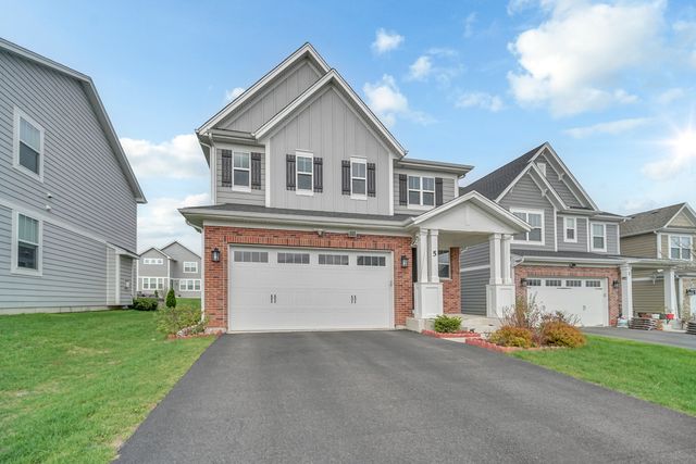 5 Nelson Lane, Hawthorn Woods, IL 60047