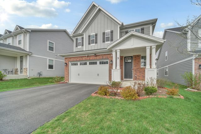 5 Nelson Lane, Hawthorn Woods, IL 60047